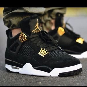 all black 4s